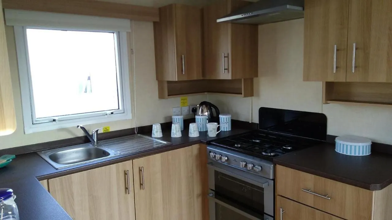 Pet Friendly Sea View Static At Thornwick Bay Villa Flamborough